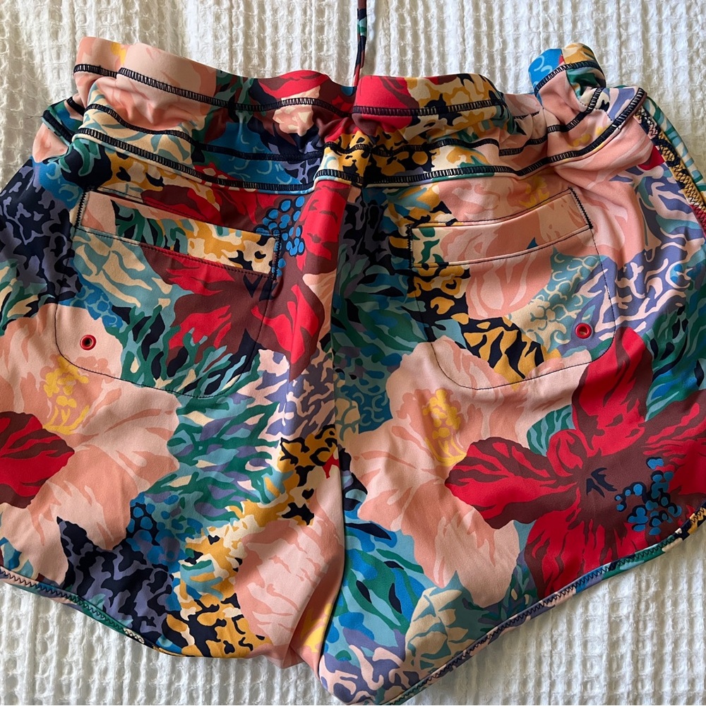 Athleta tankini w/Multicolor Floral Boy Shorts